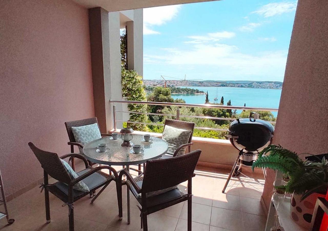 Apartment Idlerocks Трогир Экстерьер фото