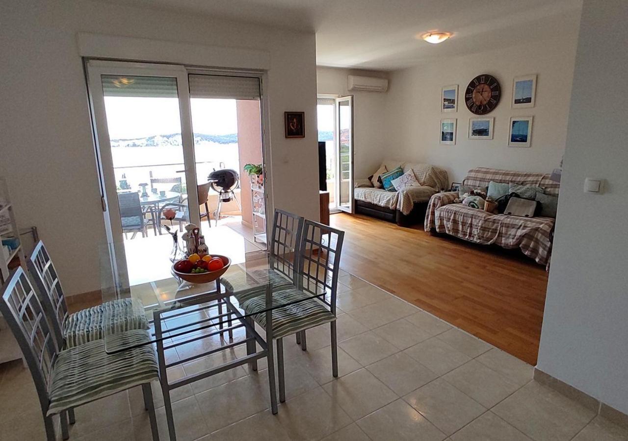Apartment Idlerocks Трогир Экстерьер фото